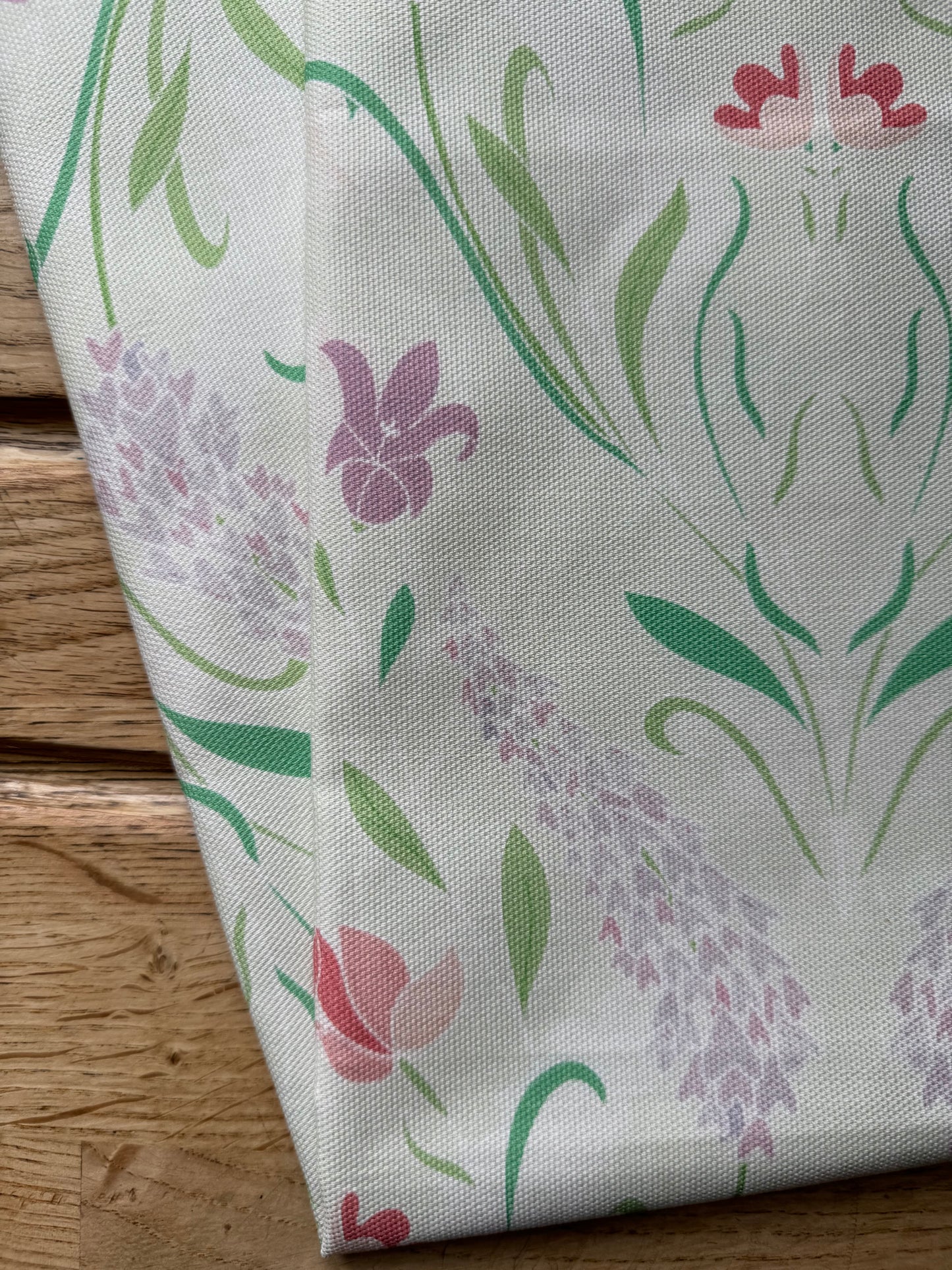 Spring Damask 100% Cotton Tea Towel